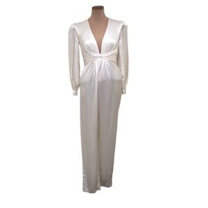 IEENA By Mac Duggal Plunge Neck Jumpsuit Size 4 Ivory